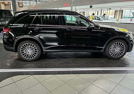 Mercedes-Benz GLC 220 d 4Matic 9G-TRONIC