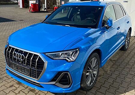 Audi Q3 +45+TFSI+quattro+S+tronic+S+line