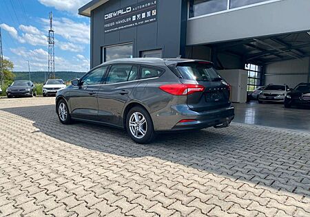 Ford Focus Turnier Cool & Connect 1.5tdci/AUT/AHK/LED