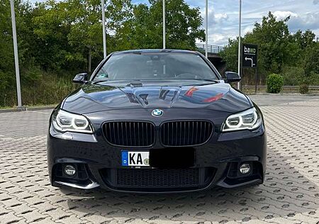 BMW 530 M Sportpaket LCI HUD DigiTacho Schiebedach