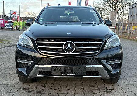 Mercedes-Benz ML 350 BlueTEC 4MATIC 7G-TRONIC *AMG*STANDHEIZUNG*