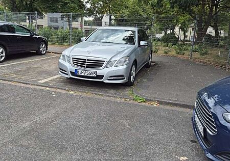 Mercedes-Benz E 200 CGI BlueEFFICIENCY Automatik Avantgarde