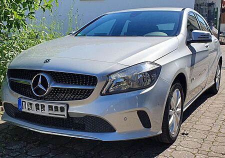 Mercedes-Benz A 180 d