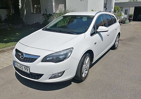Opel Astra 1.8 Caravan Innovation