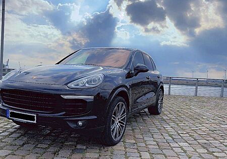 Porsche Cayenne +Diesel+Tiptronic+S