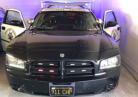 Dodge Charger Police/ V8-HEMI/ 5.7 l, 345 PS/ 07-2006/ Automatik