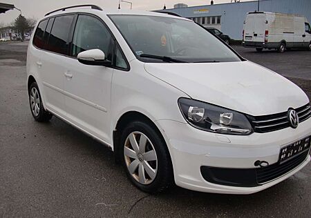 VW Touran Volkswagen 1.6 TDI DPF BlueMotion Technology DSG Comfo