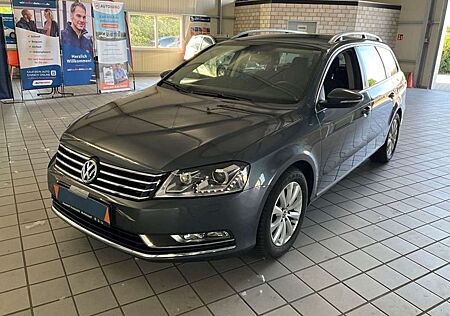 VW Passat Variant Volkswagen LED°DSG°BI-XEN°KLIMAAUT°STZHG°