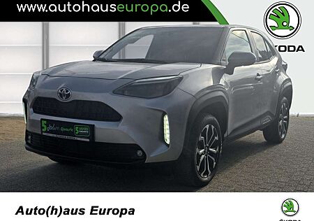 Toyota Yaris Cross 1.5 E D FWD Team Deutschland AHK Navi LHZ SHZ eKla