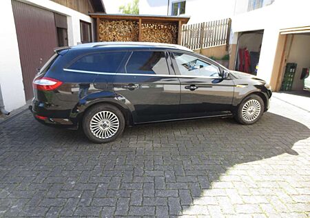 Ford Mondeo Turnier Turnier 2.0 Titanium