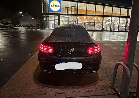 Mercedes-Benz C 180 gebraucht kaufen Mercedes-Benz C 180 Coupe 7G-TRONIC AMG Line