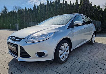 Ford Focus Lim. 1.0 AHK Klima el.FH EURO 5 ZV Radio