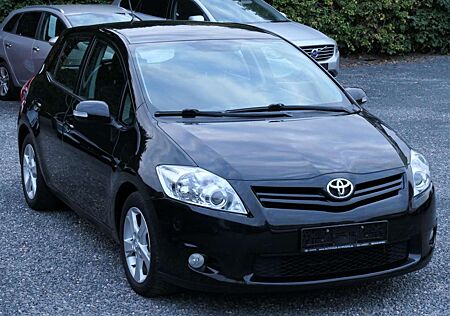 Toyota Auris 1.4L*NAVI*PDC*Bluetooth*AHK*