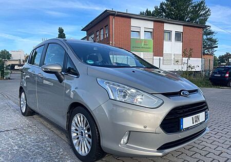 Ford B-Max Titanium,Klimaautomatik,Keyless go,AHK