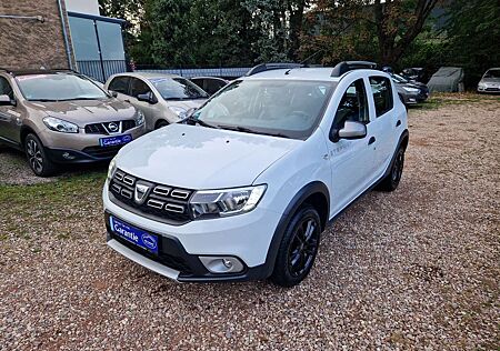 Dacia Sandero Stepway Klima 80Tkm LED Navi Alu ESP 2Hd Tempom