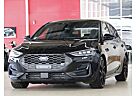 Ford Focus ST X PERFORMANCE AUT. VOLL *PANORAMA*