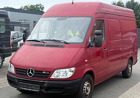 Mercedes-Benz Sprinter Kasten 211 CDI
