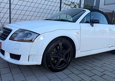 Audi TT Coupe CABRIO 3.2 QUATTRO AUTOMATIK,RECHTSLENK