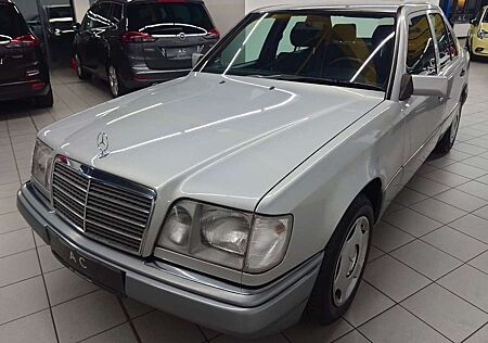 Mercedes-Benz E 220 Autmatik,Klima,SD