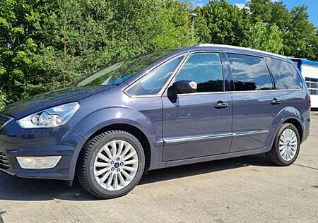 Ford Galaxy 2.0 TITANIUM 7SITZE+ LEDER+XENON+PANO+AUT