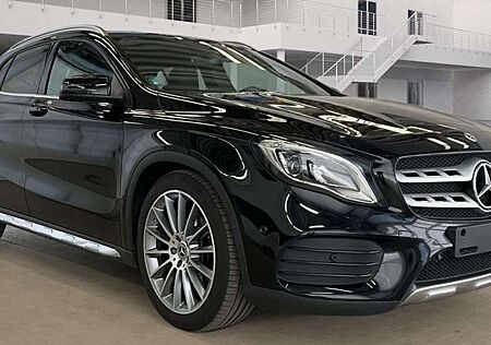 Mercedes-Benz GLA 250 4Matic AMG Pano LED Navi Kamera