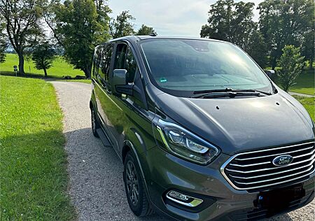 Ford Tourneo Custom 320 L1H1 VA Titanium X