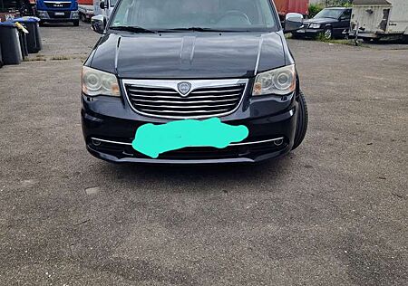Lancia Voyager 2.8 CRD16v Gold