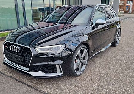 Audi RS3 Sportback 2.5TFSI B&O Pano Matrix Magenic280