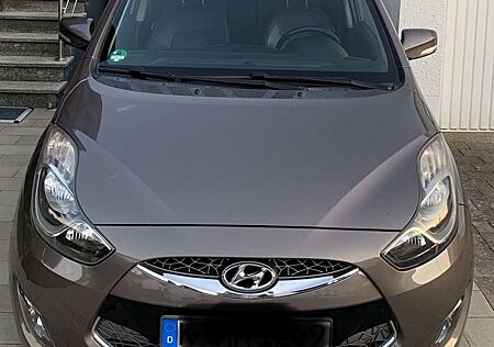 Hyundai ix20 1.6 CRDi UEFA EURO 2012 Edition