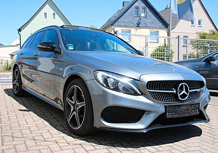 Mercedes-Benz C 43 AMG Sport-Auspuff Pano