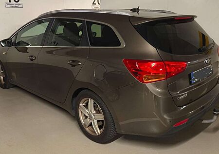 Kia XCeed Ceed SW / cee'd SW Ceed 1.4 CVVT SW Dream Team Edition