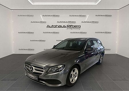 Mercedes-Benz E 200 T-Modell Avantgarde 9G Navi/Kam/Multibeam