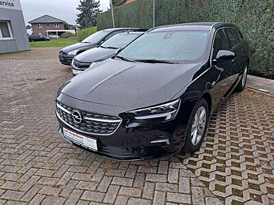 Opel Insignia B Sports Tourer Business AHK