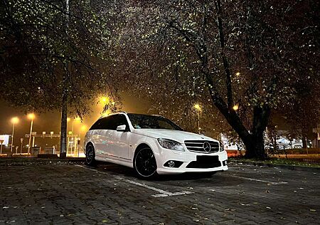 Mercedes-Benz C 350 T CDI DPF 4Matic 7G-TRONIC BlueEFFICIENCY Elegance