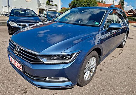 VW Passat Variant Volkswagen Passat 2.0 Comfortline *Digitaltacho*Panorama*