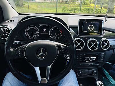 Mercedes-Benz B 180 (BlueEFFICIENCY)