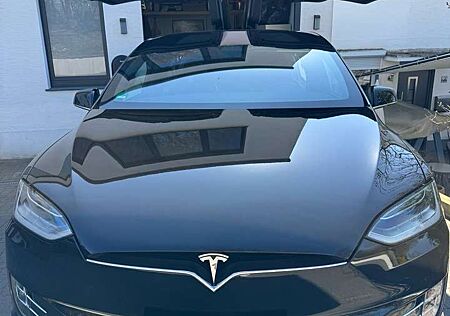 Tesla Model X 75D Allrad Navi Autopilot 2.5 MCU 2 AHK 20 Zoll