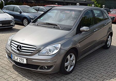 Mercedes-Benz B 200 CDI (245.208)