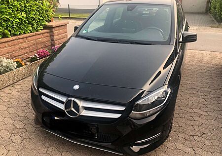 Mercedes-Benz B 180 (CDI) d 7G-DCT Urban