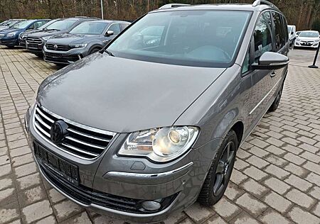 VW Touran Volkswagen Highline