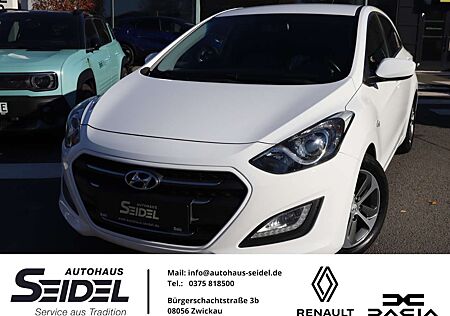 Hyundai i30 (GD) 1.4 blue YES! Silver