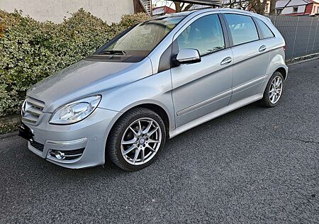 Mercedes-Benz B 180 CDI