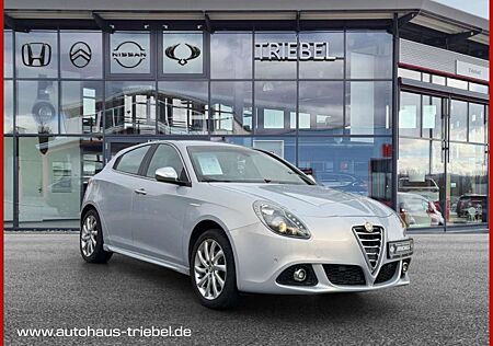 Alfa Romeo Giulietta Turismo 1.4 °Navi°SHZ°AAC°PDC°Tempomat°