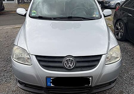VW Fox Volkswagen Basis