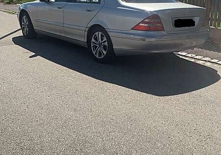 Mercedes-Benz S 320