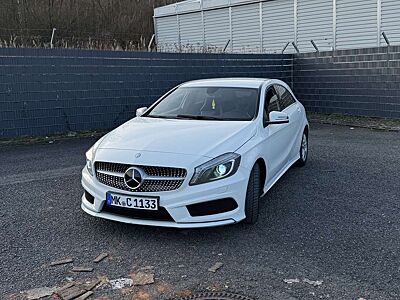 Mercedes-Benz A 180 AMG Line