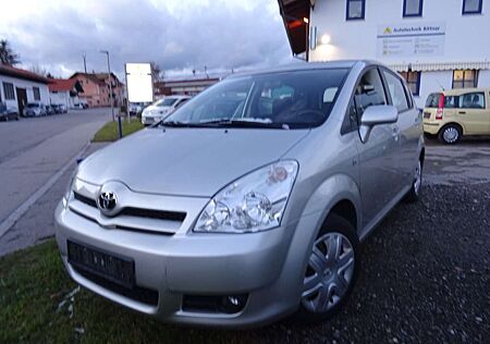 Toyota Corolla Verso 1.8 Luna