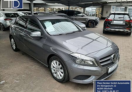 Mercedes-Benz A 180 Style Standheizung PDC SHZ