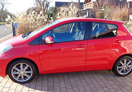 Toyota Yaris 1.33 VVT-i Club