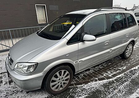 Opel Zafira 1.8 Elegance 1.Hd Orig 115tkm S-heft 7 Sitze